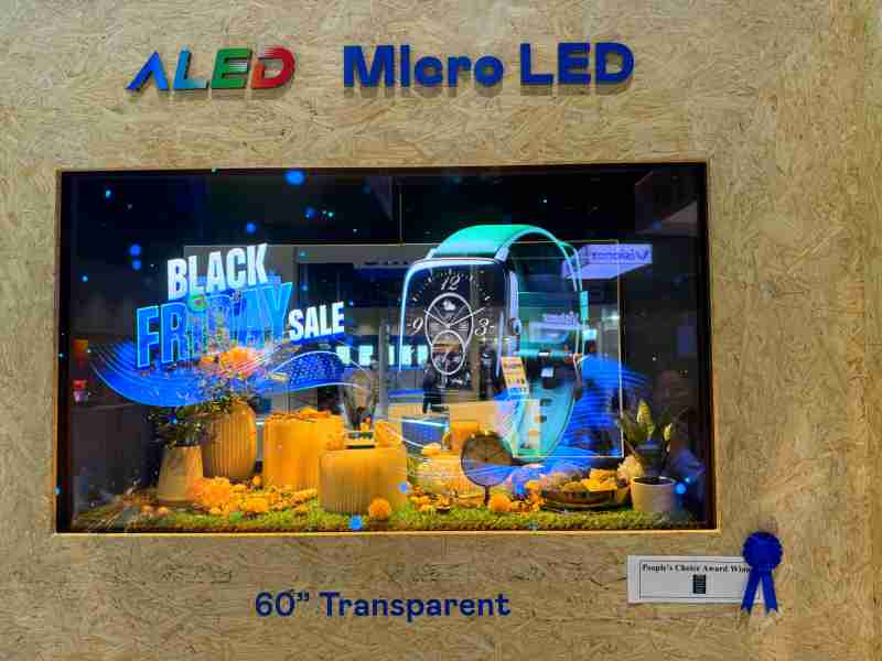 人生就是博60吋高透明度Micro LED显示器获”最佳Micro LED技术应用奖”，，，，将Micro LED面板透明化之设计特性极致发挥，，，以可扩展性无缝拼接技术打造，，具备600 nits全画面亮度、、、大于60%穿透率及超过NTSC 110%的优异广色域表现，，，可依需求灵活应用于各种场域